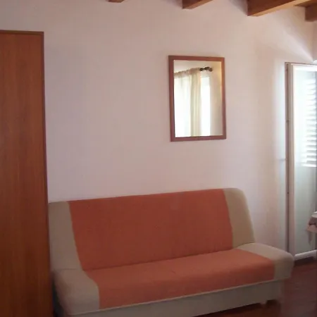 Captain's Apartament Molunat