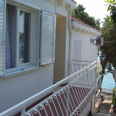 Captain'S Villa Apartment *