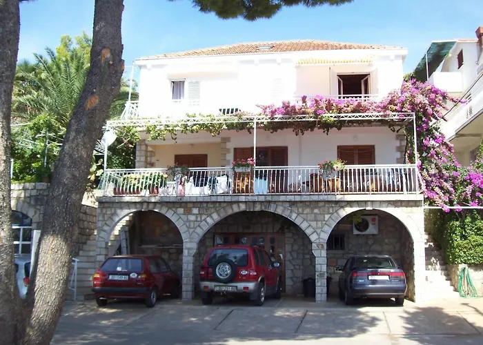 아파트 Captain's 몰루나트